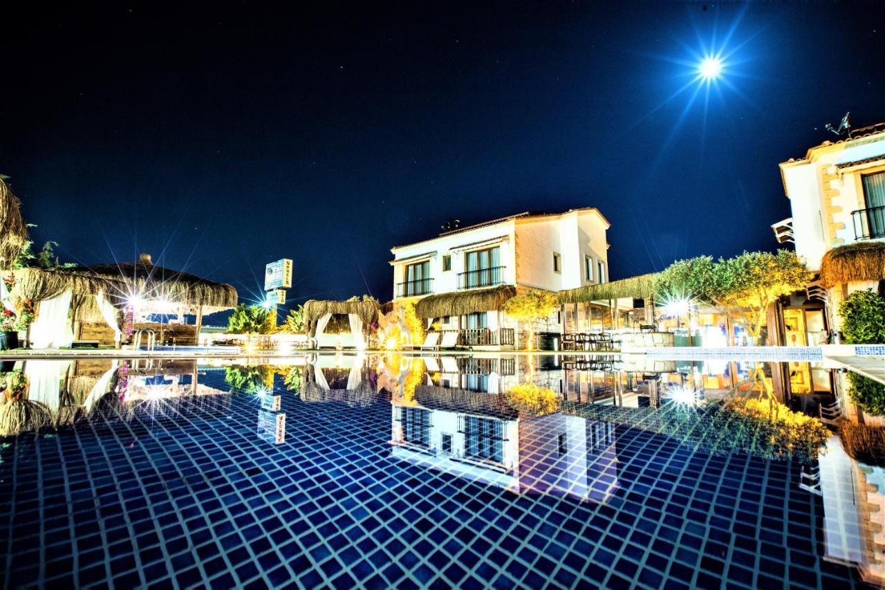 Albeon Luxury Hotel - Alacati Exterior photo