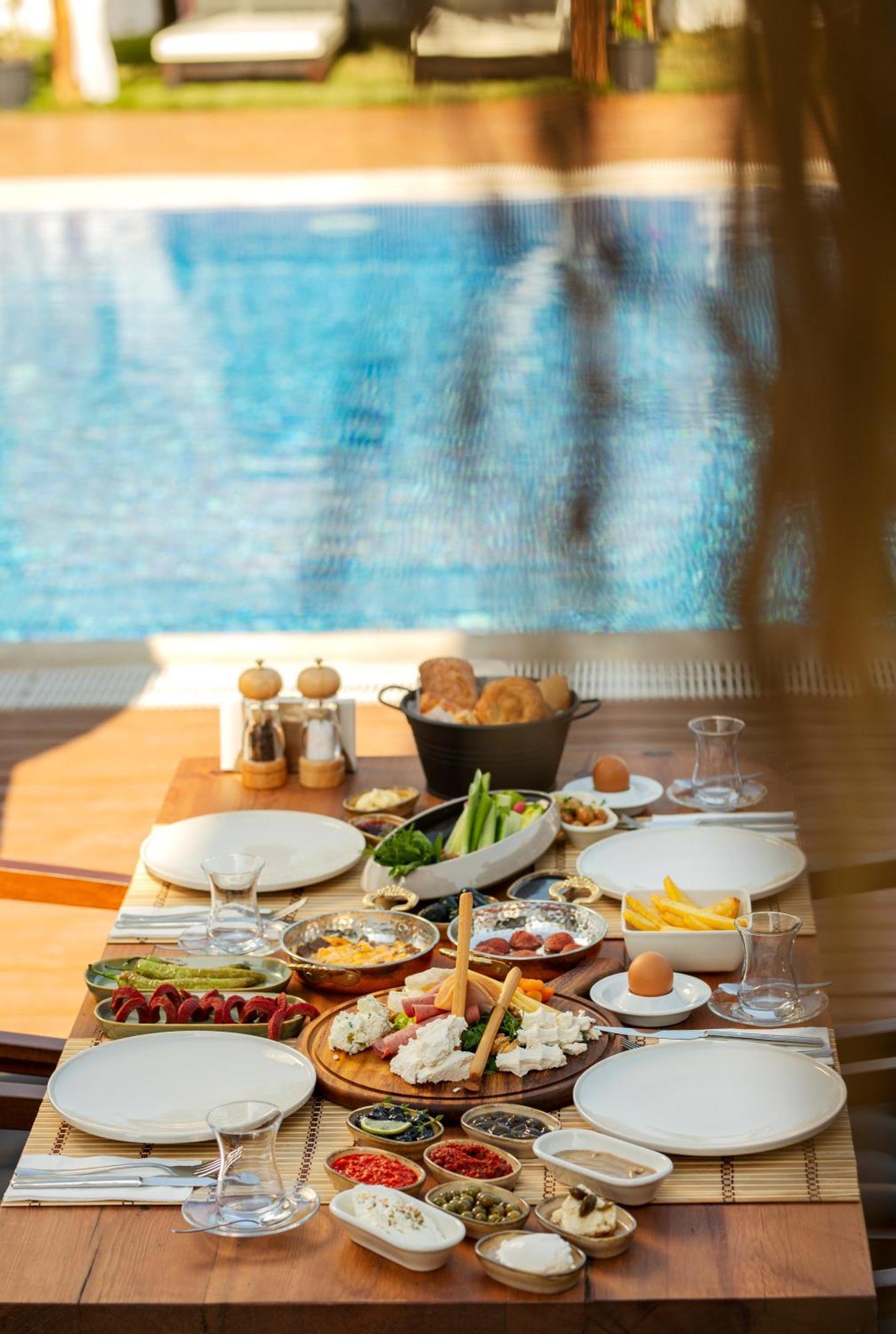 Albeon Luxury Hotel - Alacati Exterior photo